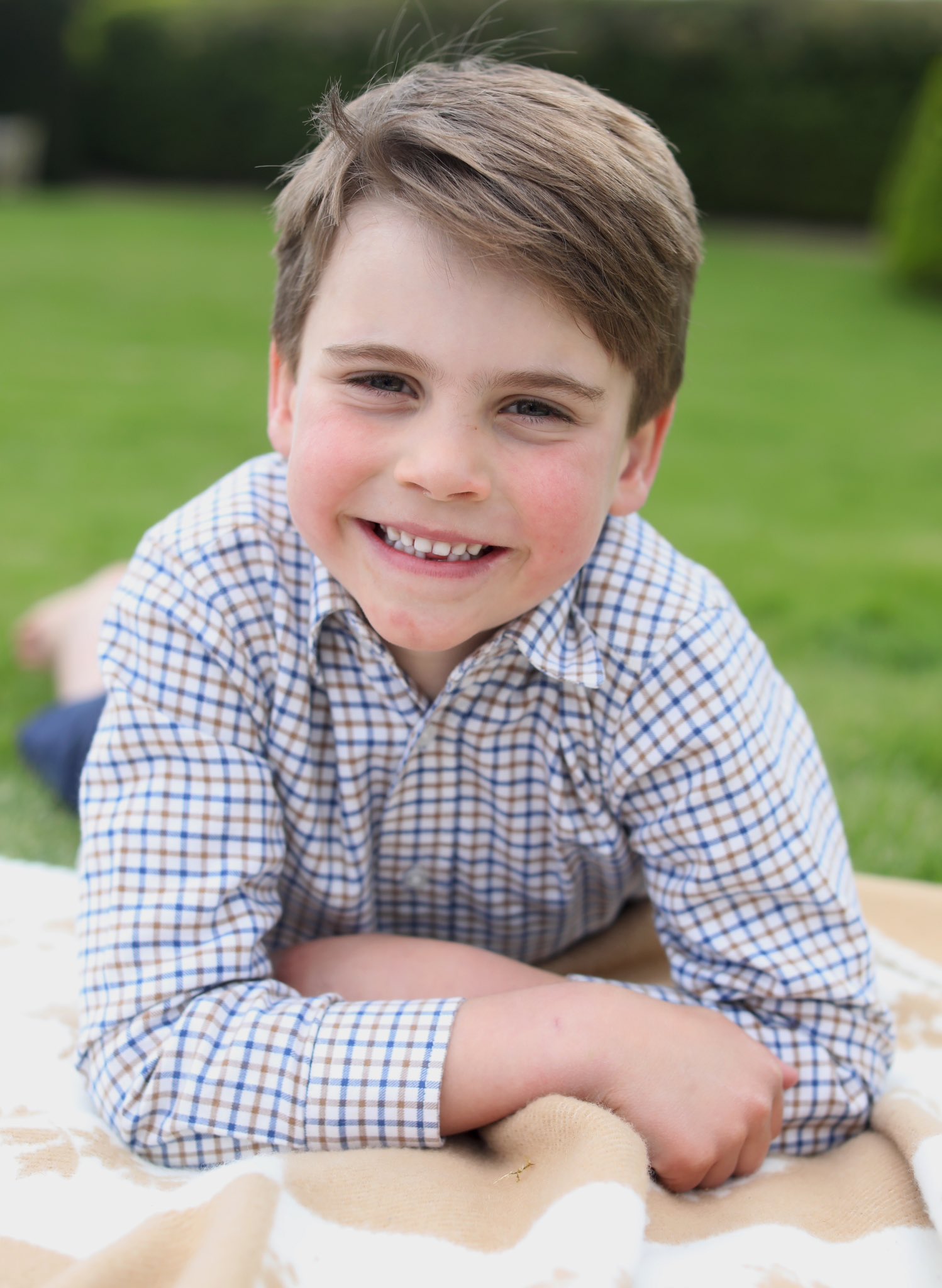 Prince Louis celebrate his 6th birth day.