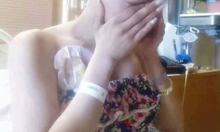 Woman Celebrates Victory Over Cancer After Final Chemotherapy Session