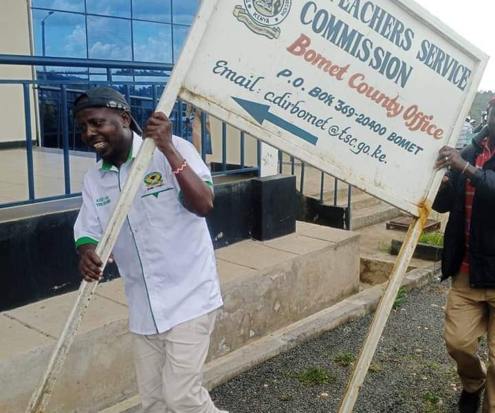 KUPPET Teachers in Bomet Vandalize TSC Billboard During Strike