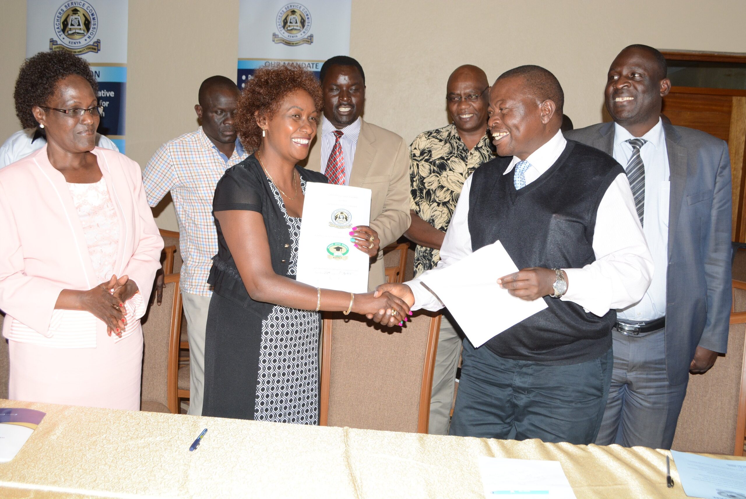 20,000 Lucrative Teaching Internships Exclusively for Science and Math Experts Announced – Find Out How to Apply!