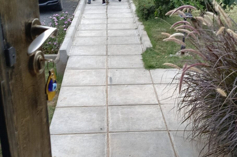 Headline: Shock and Outrage as Prominent Kenyan Activist Boniface Mwangi Abducted – Social Media Erupts with Demands for His Release