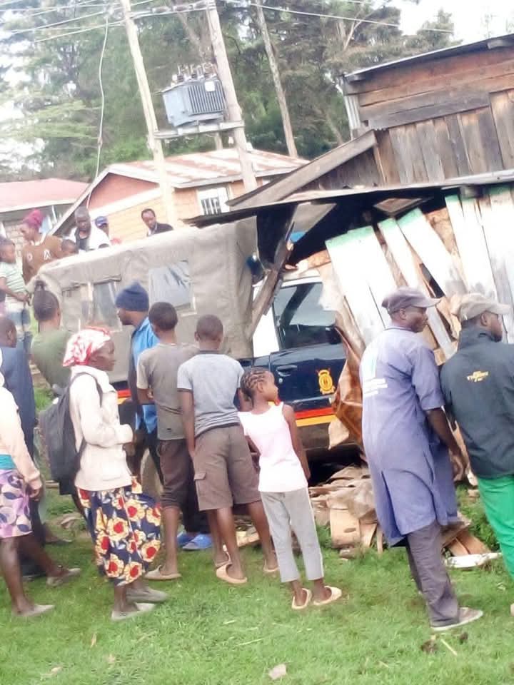 Police Vehicle Crashes Into Shops in Bomet: Eyewitnesses Speak Out