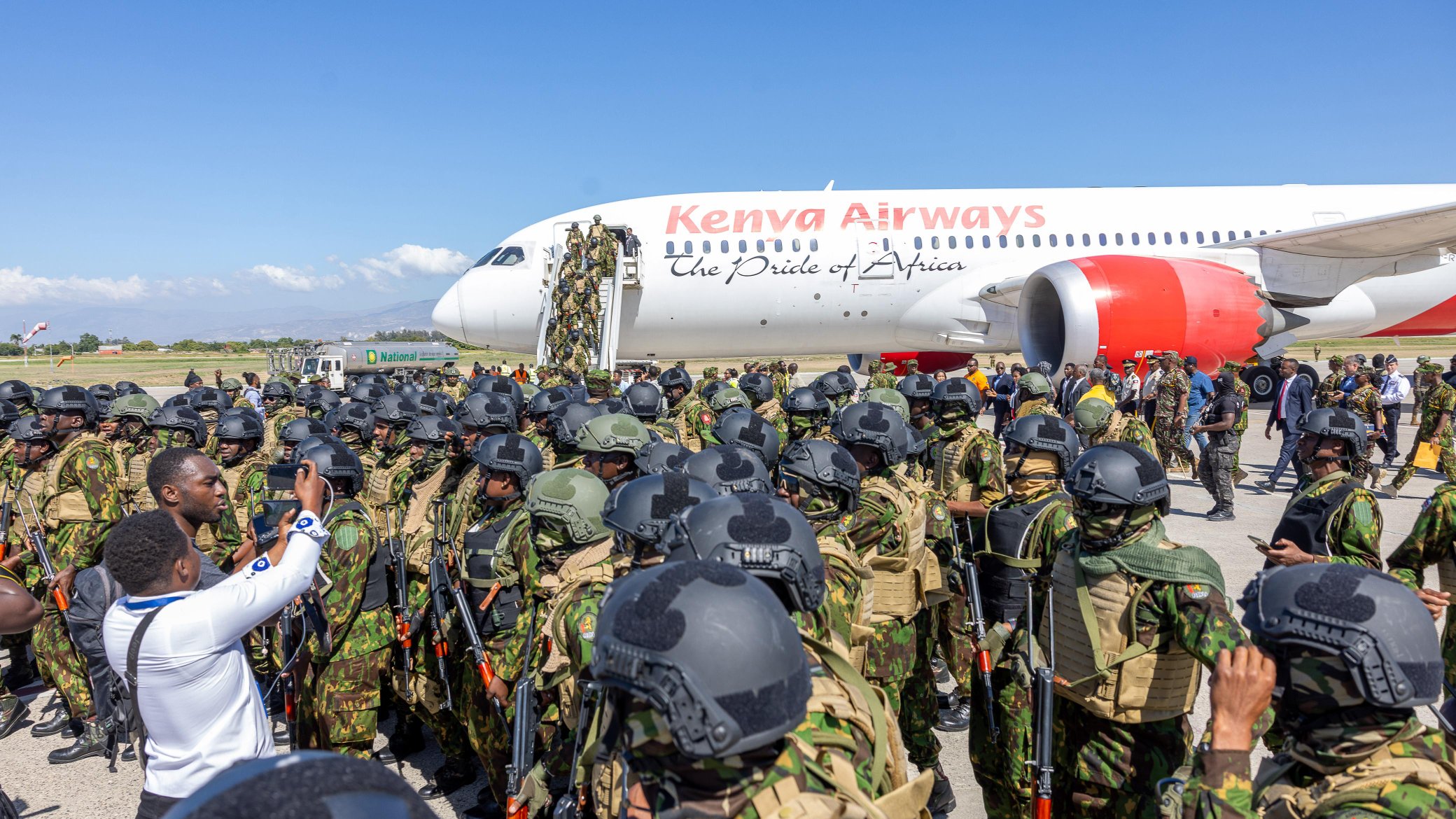 Kenyan Police Officers Land in Haiti for MSS Mission