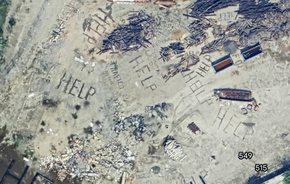 Disturbing Google Maps Discovery: 'HELP' and 'TRAFICO' Messages Found in LA