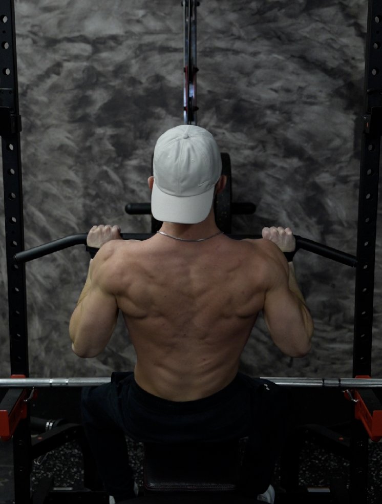How a Busy Dad Stays Fit: Daily Routine, Diet, and Supplements Revealed