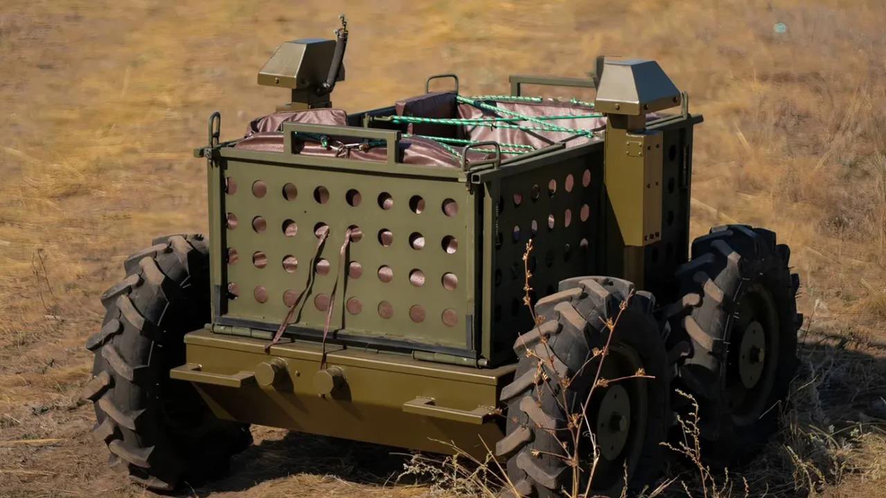 Ukraine’s New 'Gulliver' Robot Can Carry 300kg—Game Changer in War Zones!