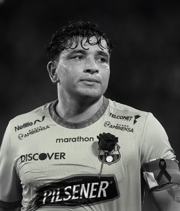 33-year old Mario Pineida, who has been capped 9 times internationally and a player for Barcelona SC, has been shot and killed.