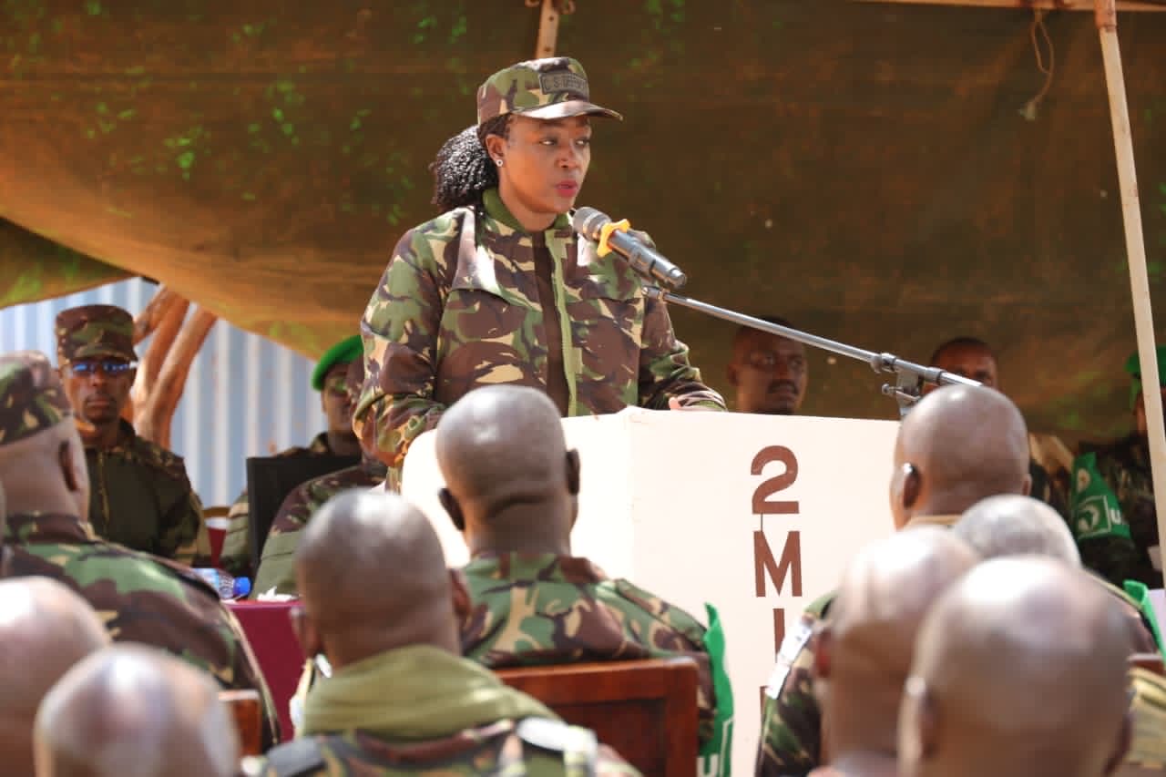 A photo of interior CS during a visist to kenya troop in somalia