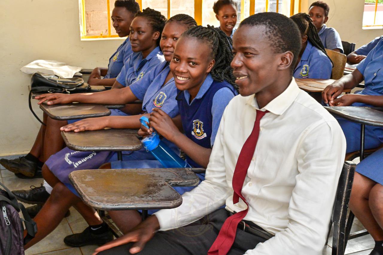 a photo of kmtc students: courtesy of x